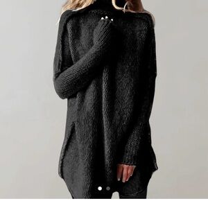 Chic Turtle Neck Black Sweater